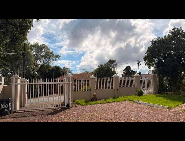 OFFICE PROPERTY TO RENT IN PARKMORE